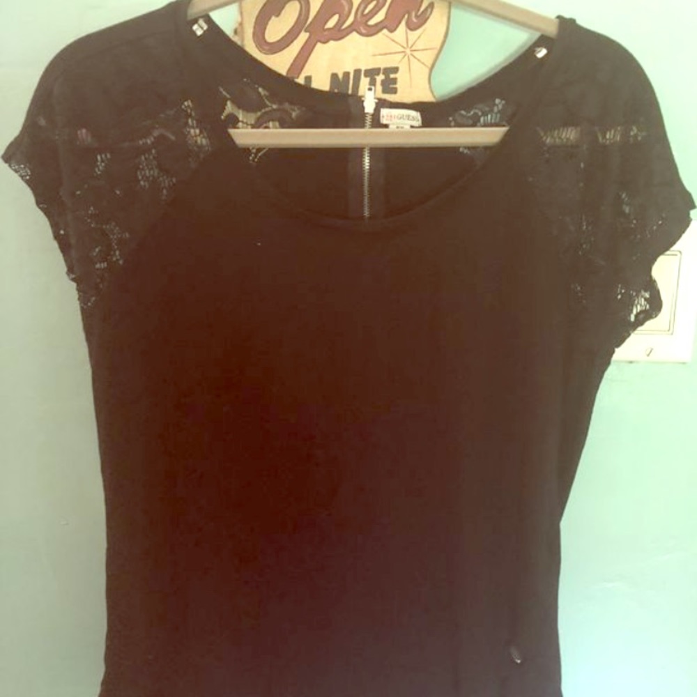 Guess shirt